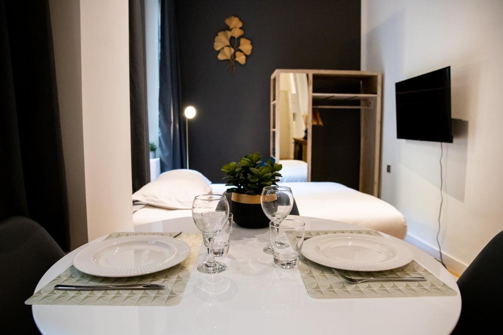 Le St Germain - Petillant Studio Decore Avec Gout En Centre-Ville Lyon Luaran gambar