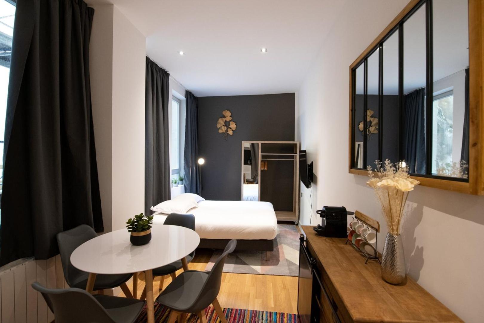 Le St Germain - Petillant Studio Decore Avec Gout En Centre-Ville Lyon Luaran gambar